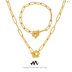 Japanese and Korean-inspired minimalist geometric plum blossom OT clasp personalized thick chain necklace simple bracelet set two-piece jewelry set