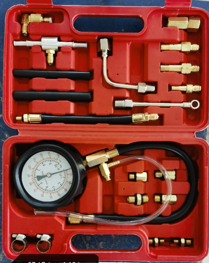 Tu-114 Fuel Pressure Gauge Fuel Injection Pressure Gauge Car Fuel Pressure Detection Meter