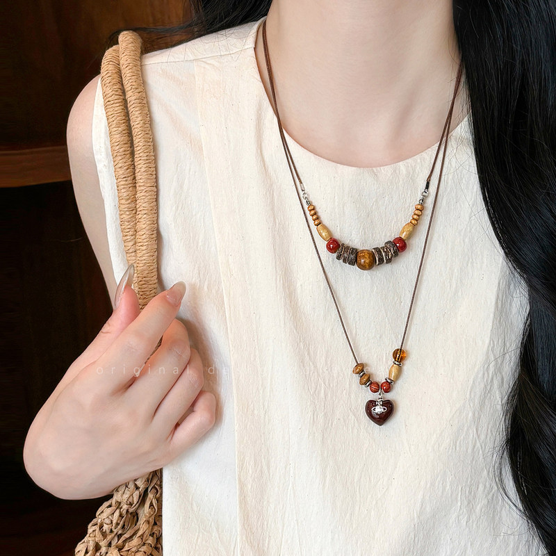 Vintage wooden beaded pendant necklace for women, unique design with ethnic style, fashionable long versatile sweater chain Vintage wooden beaded pendant necklace for women, unique design with ethnic style, fashionable long versatile sweater chain