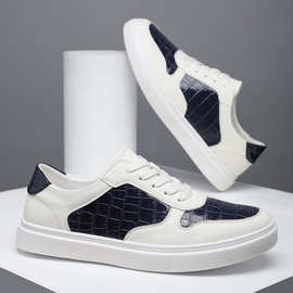 跨境外贸拼色板鞋潮流时尚休闲鞋轻便透气百搭男士大码运动鞋子