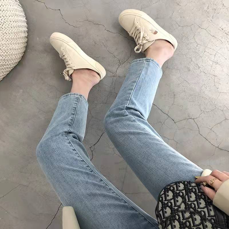 Yun Shiba spring and summer new maternity jeans nine-point straight light-colored pants stretch maternity wear 833