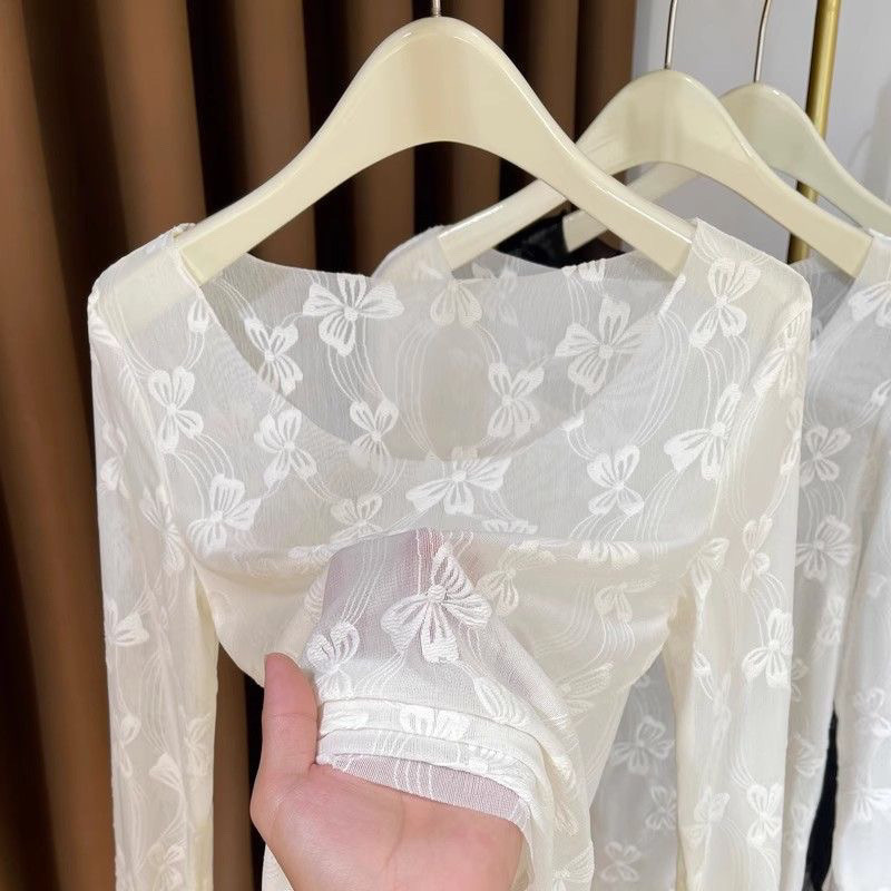 High-End Large Round Neck Jacquard Lace Bottoming Shirt for Women 2025 New Fashion Thin Fashionable Mesh Inner Top