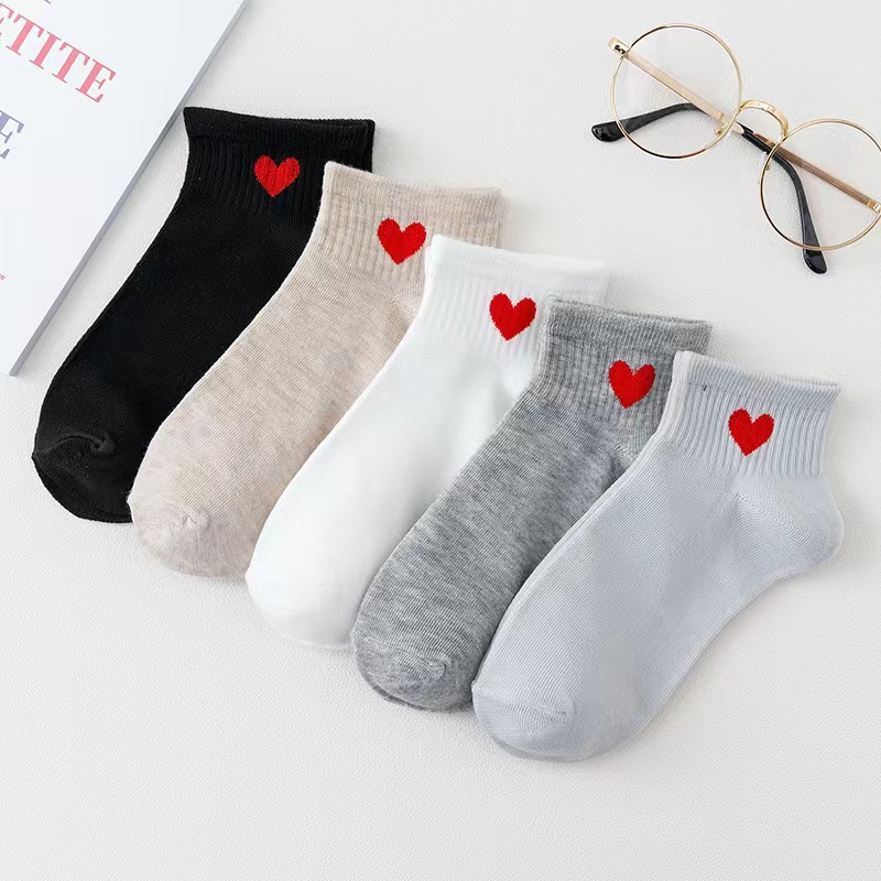 Calcetines de primavera y verano para mujer estilo coreano estilo preppy todos los partidos calcetines rojos del tobillo del amor Calcetines Bajos delgados de las mujeres calcetines de las mujeres del corazón del melocotón