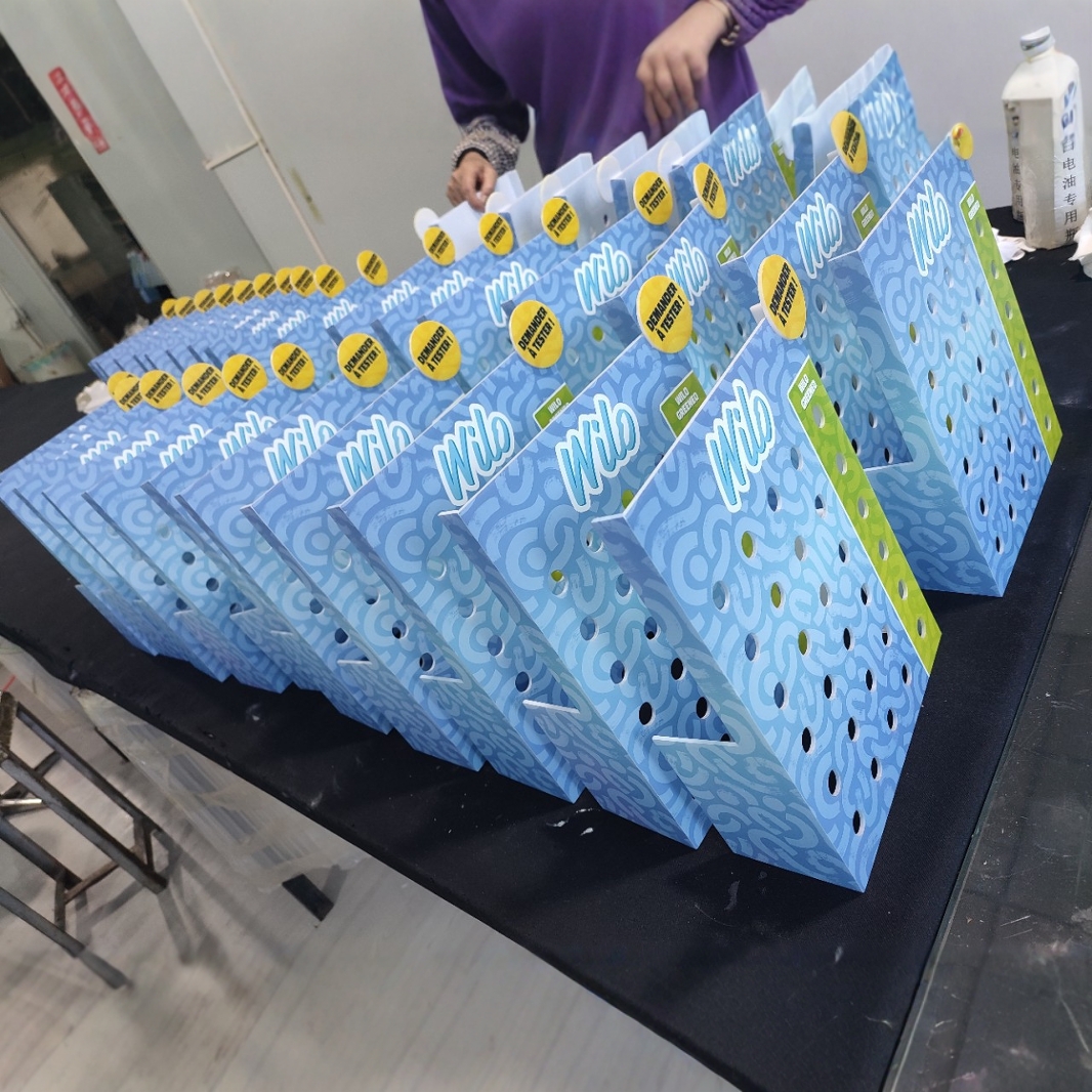 亚克力奶白底座亚克力雕刻展示架粘大中小商超展架企业uv印刷