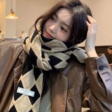 格子围巾女冬季2023新款百搭韩版高级感配大衣菱形复古针织围脖男