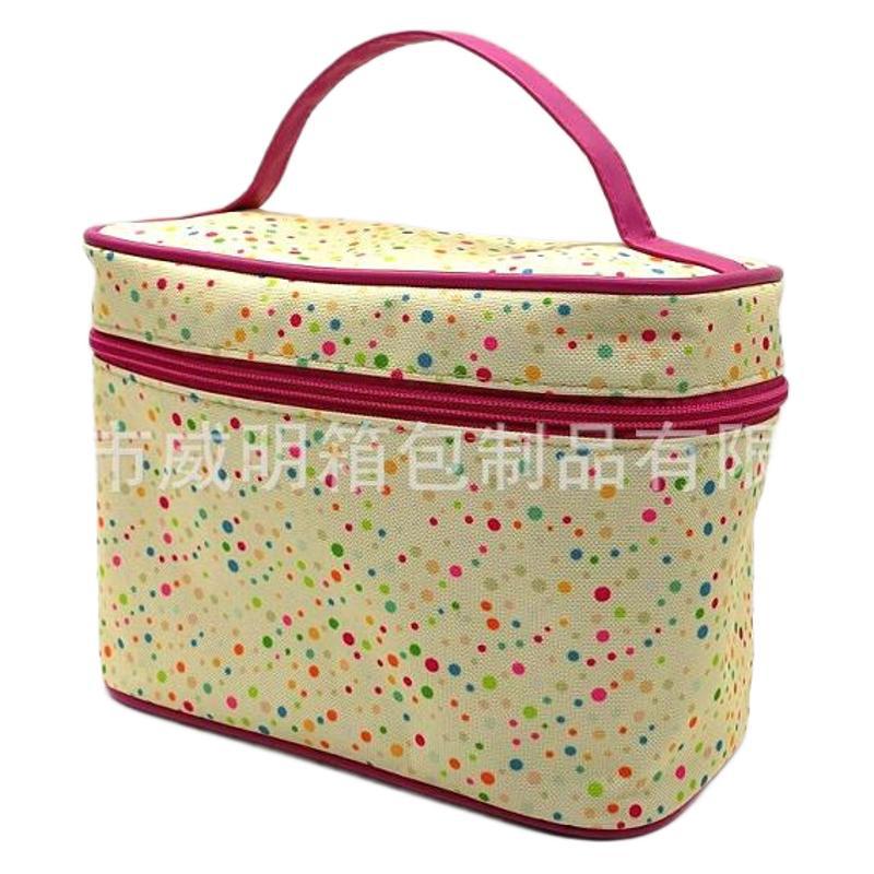 ���Ҷ��Ƶ��ڻ�ױ��  Ůʿ���ữױ�����ɰ�  600D���ڻ�ױ��