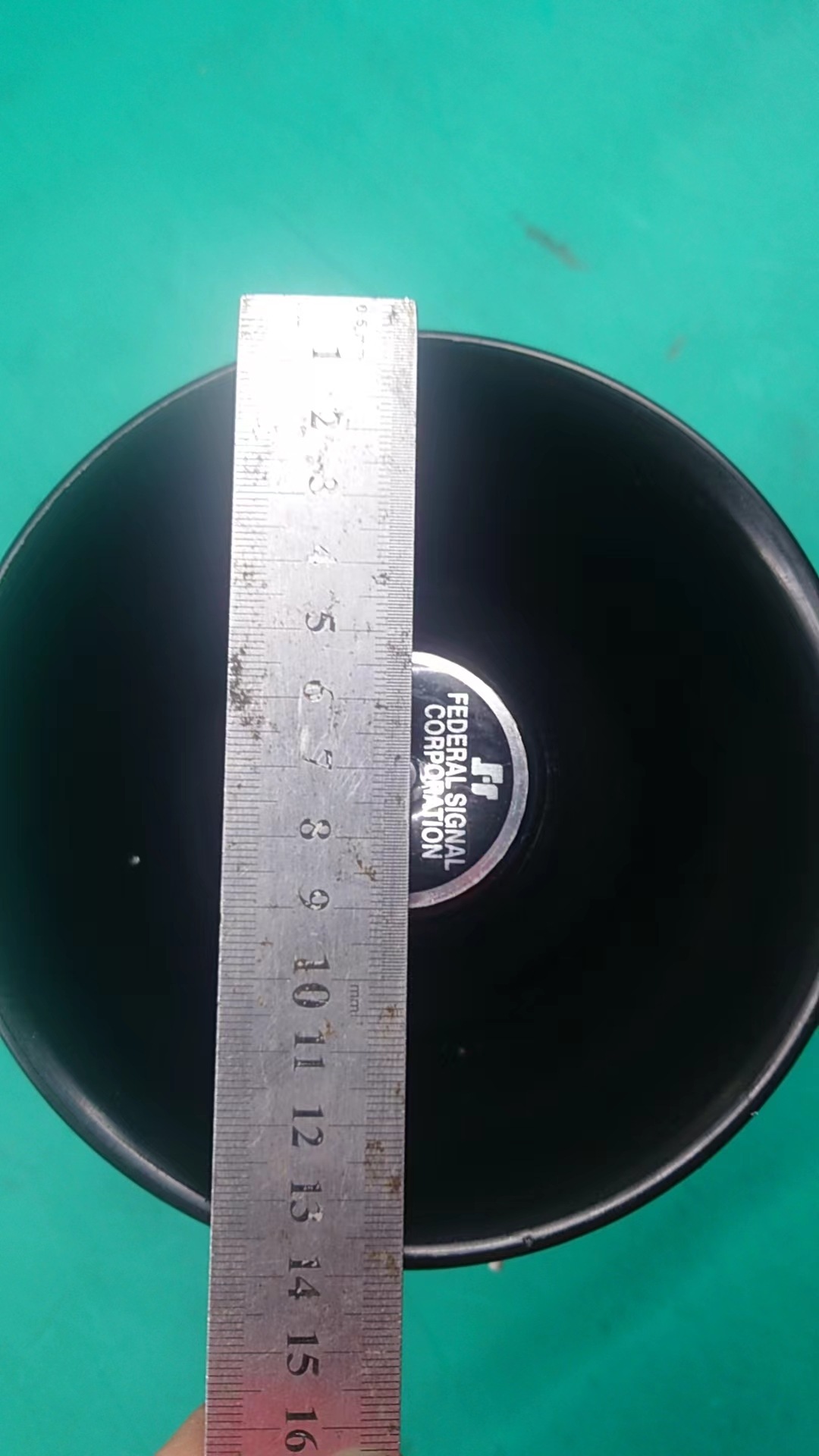 Cross-border 12V car alarm horn 300W high-pitched siren horn with round mouth design for heat dissipation