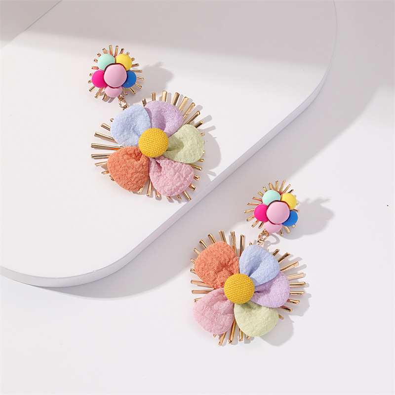 New Style Creative Flower Color Matching Pendant Earrings display picture 3