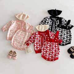 Korean Autumn/Winter New Children's Baby Wear Frill Heart Check Knit Cardigan Coat Overalls Set