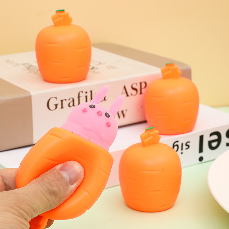 Douyin mismo estilo de apretar zanahoria conejo apretar taza bolsillo pellizcar animales pequeños pellizcar música descompresión juguetes suministro al por mayor