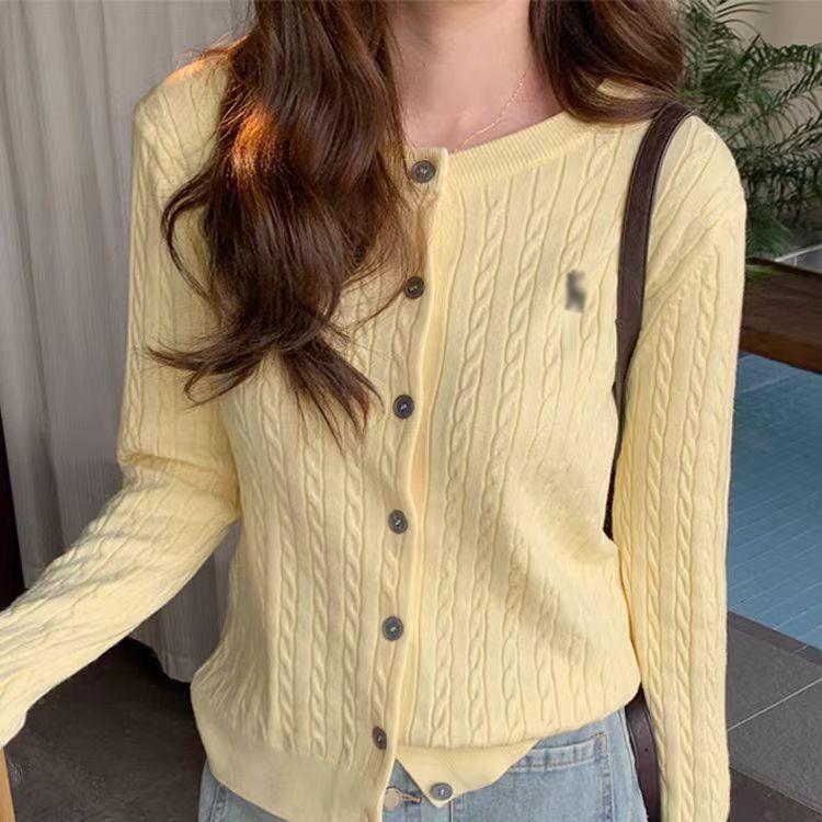 【现货】小马刺绣显瘦百搭宽松长袖针织开衫女洋气复古软糯麻花毛|undefined