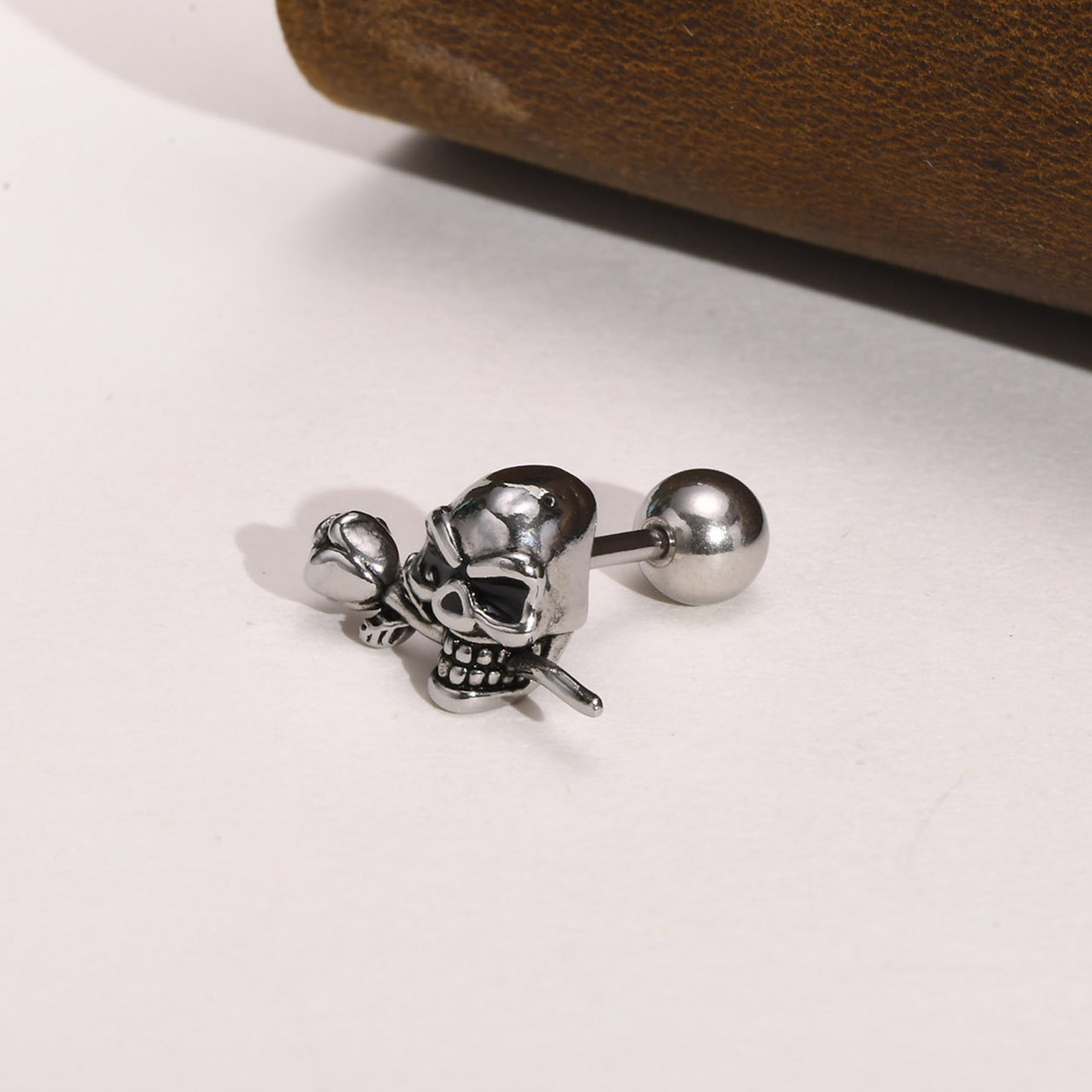 Skull Pattern Men'S Gender 1 Piece Halloween Fashion Skull 201 Stainless Steel Ear Studs