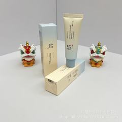 国境を越えた人気のBeauty of Joseon 新バージョンの韓国美容は、太陽に優しく、潤いを与え、新鮮で、F 日焼けを和らげます。