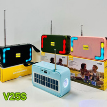 V25S太阳能蓝牙音箱带手电筒便携七彩灯音响户外家用桌面低音炮