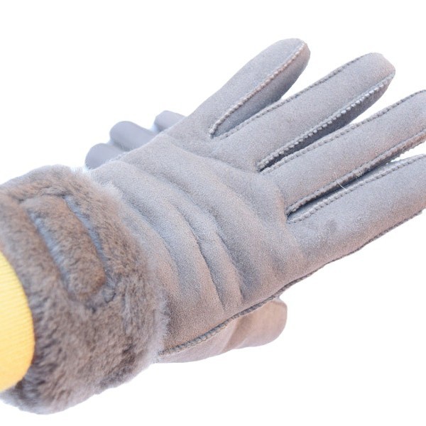 ��Ƥë���� Ů ����ůƤëһ��������Ƥ����ĥ���ָ����һ������