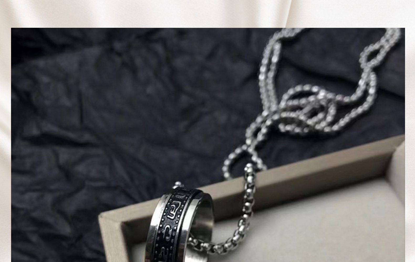 Fashionable versatile accessories, inspirational double-layer six character truth titanium steel ring, men's and women's_voghion.com