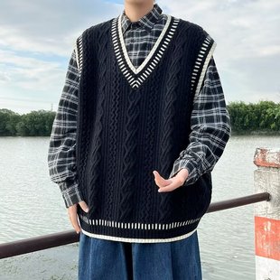 College Style V-Neck Twist Vest Sweater Men's and Women's Autumn and Winter Fashion Brand Retro Loose Waistcoat Sweater