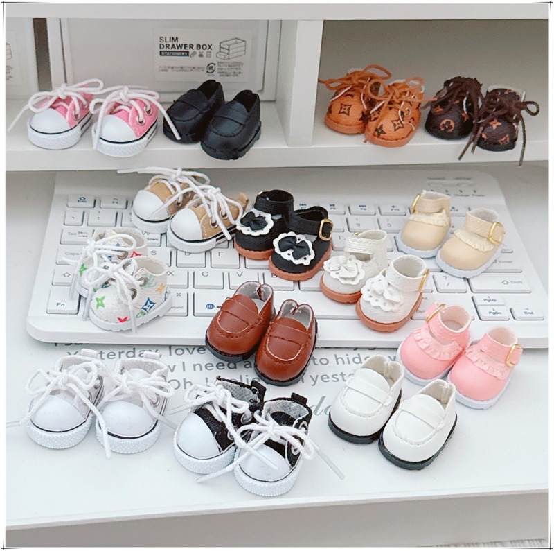17 センチメートルラブブ labubu ベビー服 10 センチメートル綿人形 3 歳黒、白のキャンバスシューズレースアップ布靴|undefined
