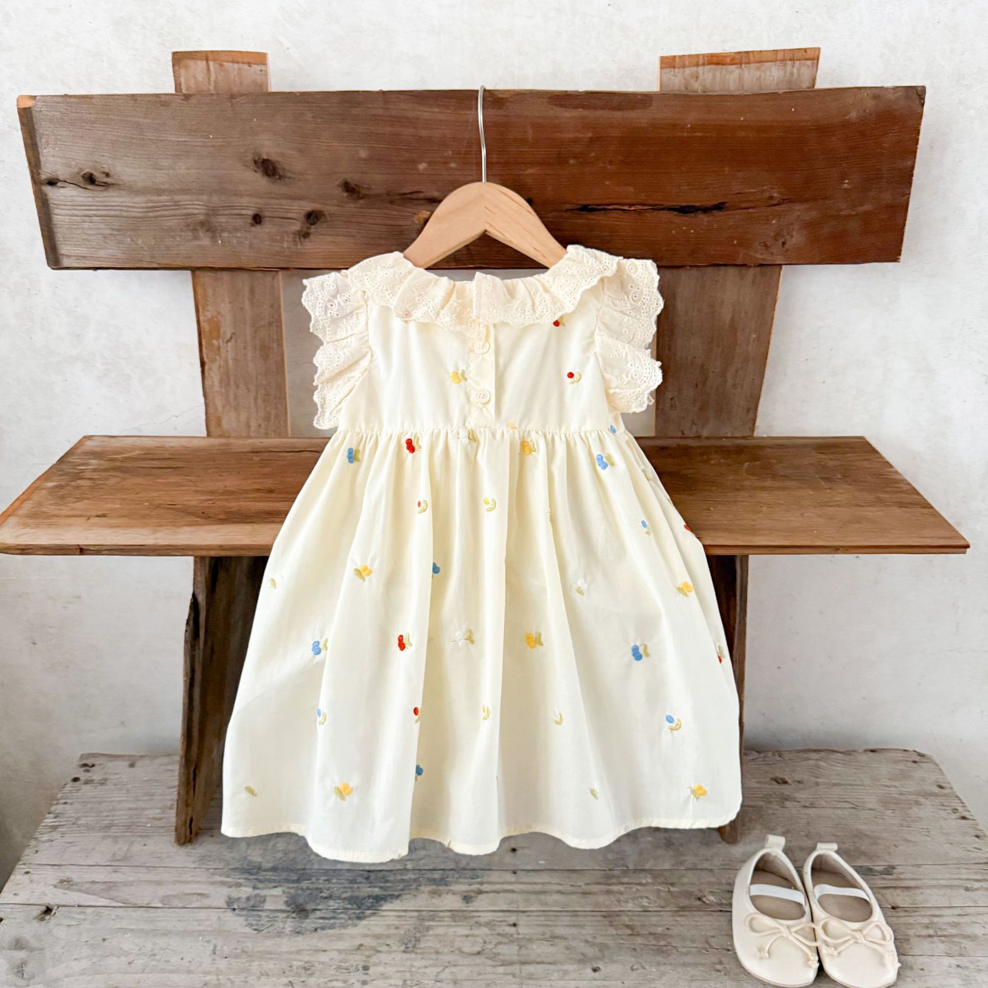 Ins falda de chaleco de encaje sin mangas bordado de algodón para niñas coreanas vestido casual de moda de todo fósforo de verano