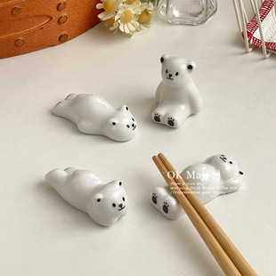 Cute Ceramic Chopstick Holder with High Aesthetic Value, Japanese-Style Creative Chopstick Rest, Household Chopstick Pillow, Chopstick Holder, Chopstick Rest