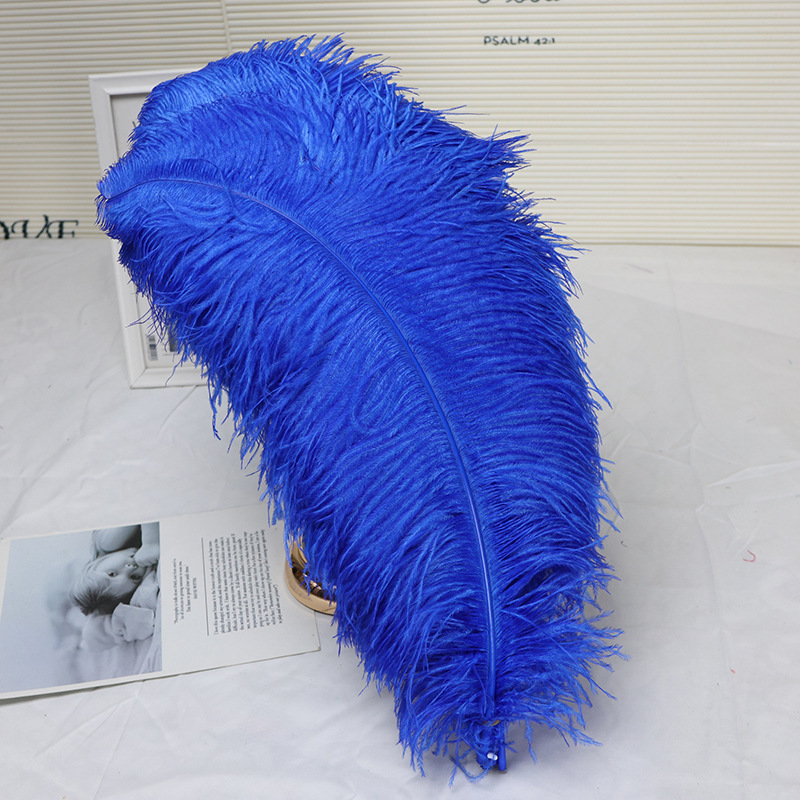 15 - 75cm al por mayor plumas de avestruz azul precioso boda de avestruz decoración de cabello guía de la mesa adornos de flores accesorios de fiesta