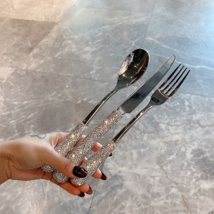 ���ֵ���L�����P䓵����ײ;߽�ɫ���;߼�����Ʒ�����������b