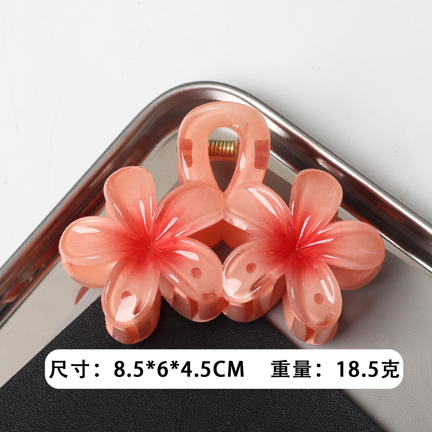 Clip de agarre de flor de frangipani de color caramelo caliente de Amazon transfronterizo Horquilla de flor de color transparente Horquilla de estilo de vacaciones de viaje