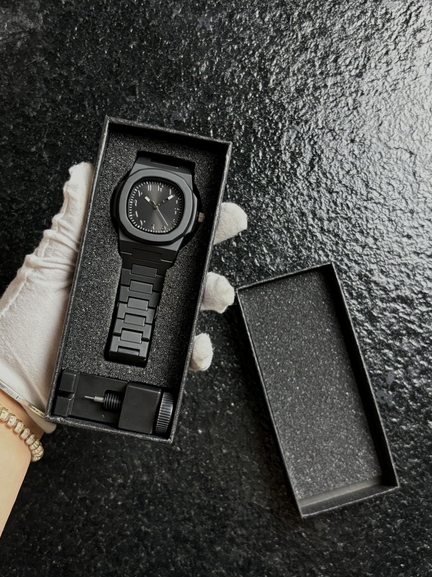 1159-5 domestic movement battery double snap button