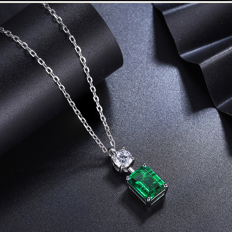 Sterling Silver Simple Style Classic Style Inlay Square Lab-grown Gemstone Pendant Necklace display picture 1
