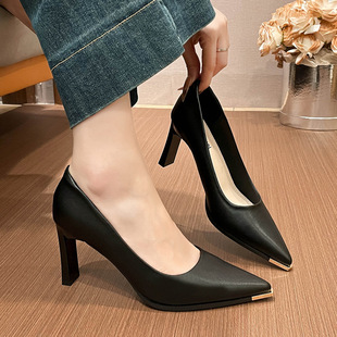 2026�¿���^�߸�ЬŮ��ָ��Ըн����^�^��ܛƤ��Ь�¿�