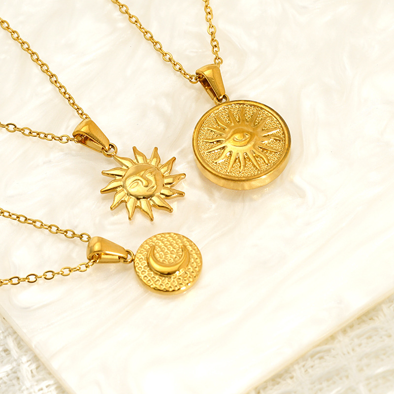 Sun, Star, Moon Pattern Wholesale Jewelry IG Style Retro Sun Star Moon 304 Stainless Steel 18K Gold Plated Pendant Necklace Cable Chain