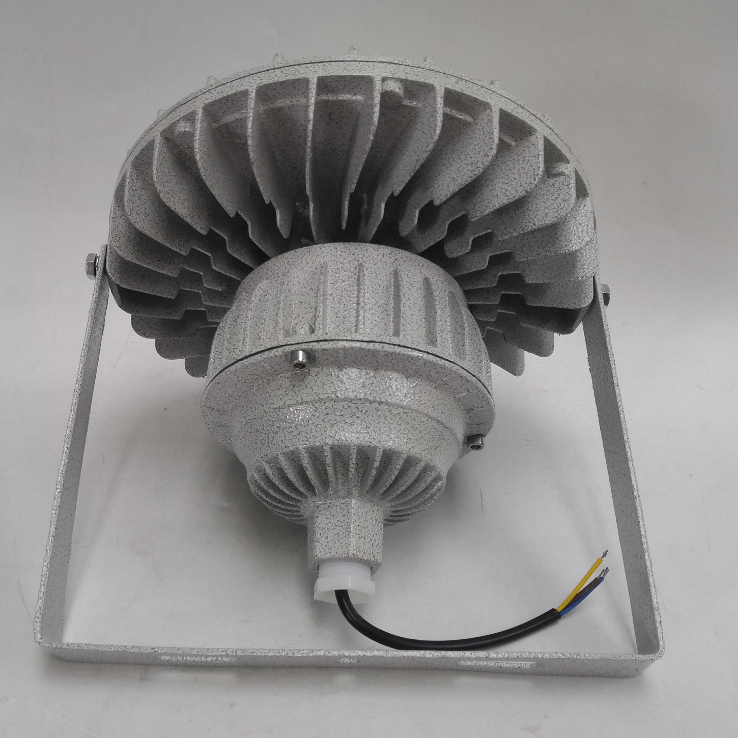 HRF����led������50W�Դ�����Ӧ����վ�ֿ⳧����ˮ����Ͷ���