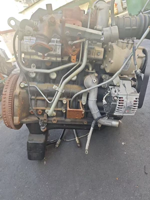 Suitable for Nissan Pickup Engine assembly