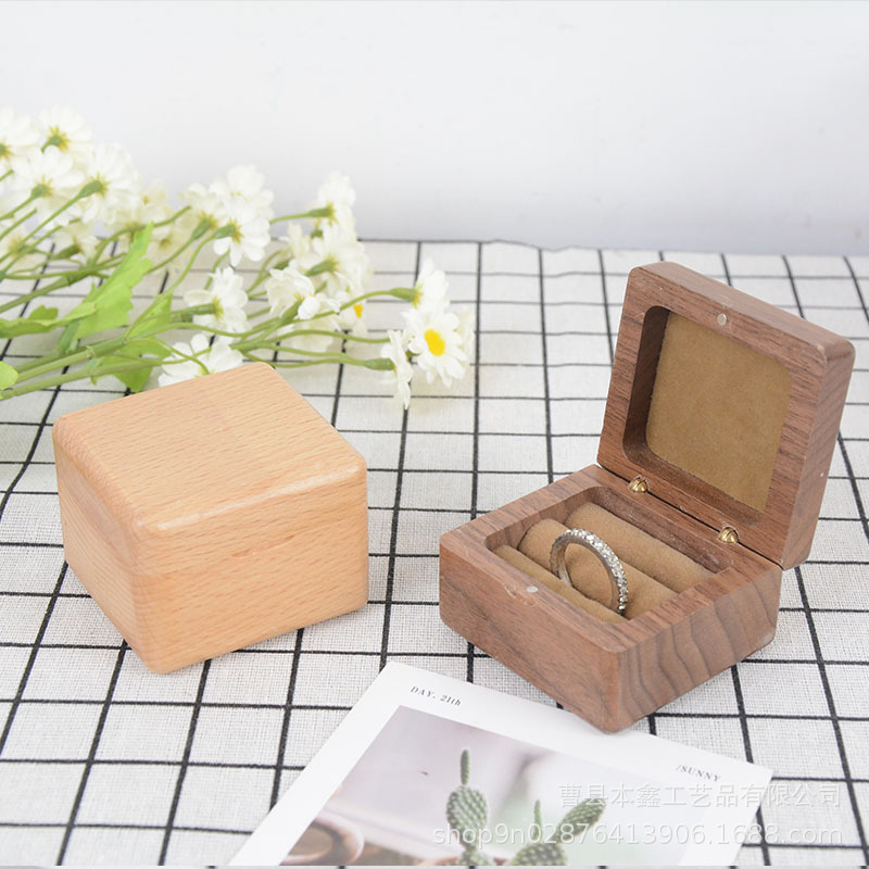 戒指盒黑胡桃木质耳钉耳坠收纳盒礼品包装盒首饰盒木质礼盒珠宝