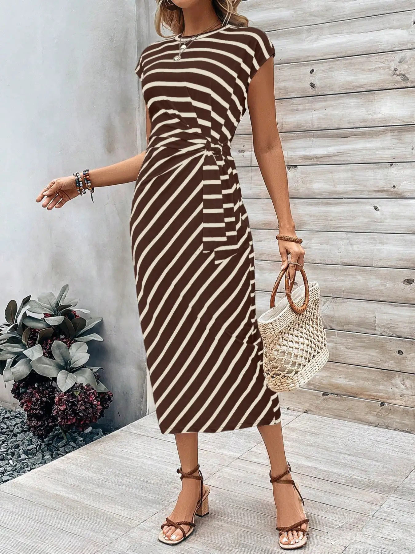 Women's Long Dress With Waist Tie Round Neck Short Sleeved High End Sophisticated Summer Dress_ecoleips.com