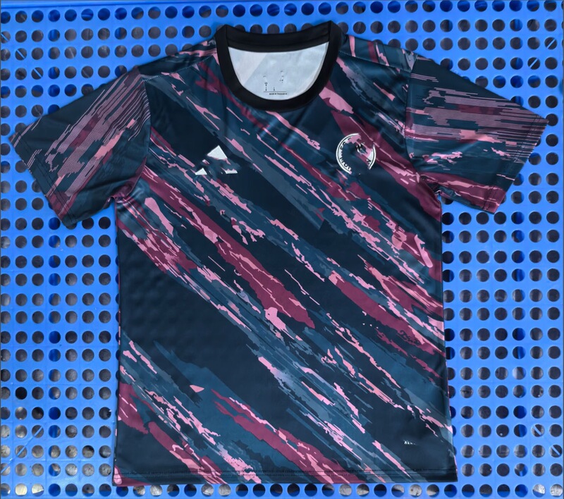ホットサッカーユニフォーム 2526 トレーニングスーツ スペシャルエディション 記念版 プレゲームスーツ ジャージ 半袖 クローバー|undefined