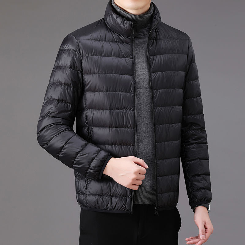 Chaqueta de algodón de plumón ligero para hombre Chaqueta de cuello alto informal corta ligera de invierno de mediana edad Chaqueta de algodón delgada cálida