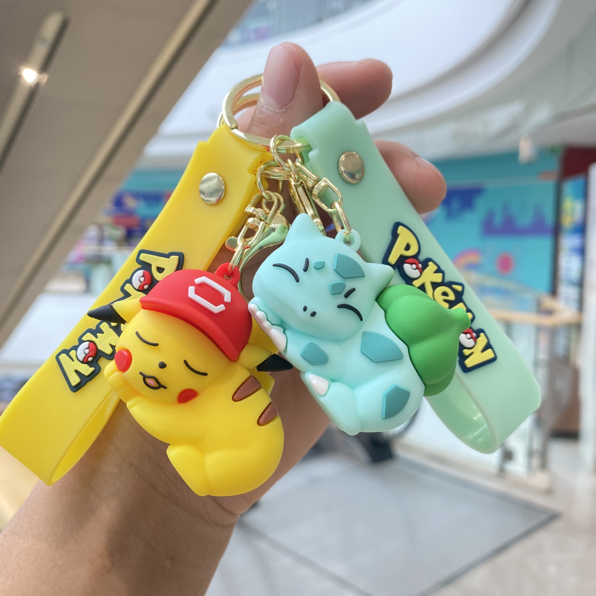 Nuevo estilo de dormir Zibao Ke Meng llavero colgante Lindo Pikachu muñeca bolsa adornos coche pequeño regalo al por mayor
