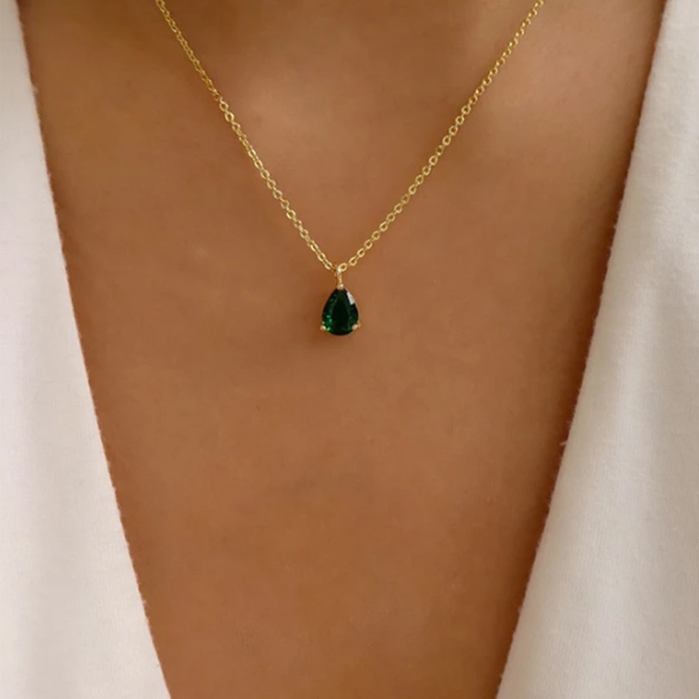 5g Weight Necklace Classification Wedding, Travel Occasion Alloy Material Geometric Pattern Women'S Gender Fashion Style White, Green, Gold Color Fashion Geometric Alloy Wholesale Pendant Necklaces 无