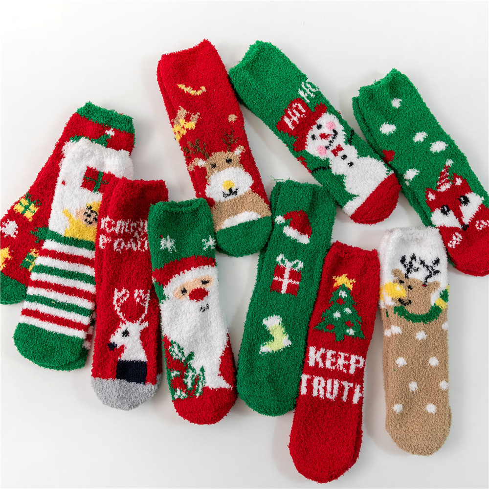 Women's Fashion Santa Claus Elk Acetate Fibre Coral Fleece Crew Socks display picture 2