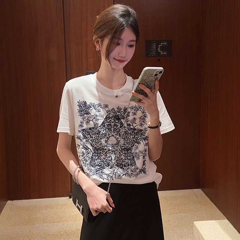 White Five-Pointed Star Floral Design Heavy Embroidery Water-Soluble Embroidery T-Shirt 2026 Summer Niche Short-Sleeve Round Neck T-Shirt