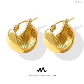 项链;耳环;戒指