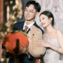发生结婚毛绒柿子玩偶