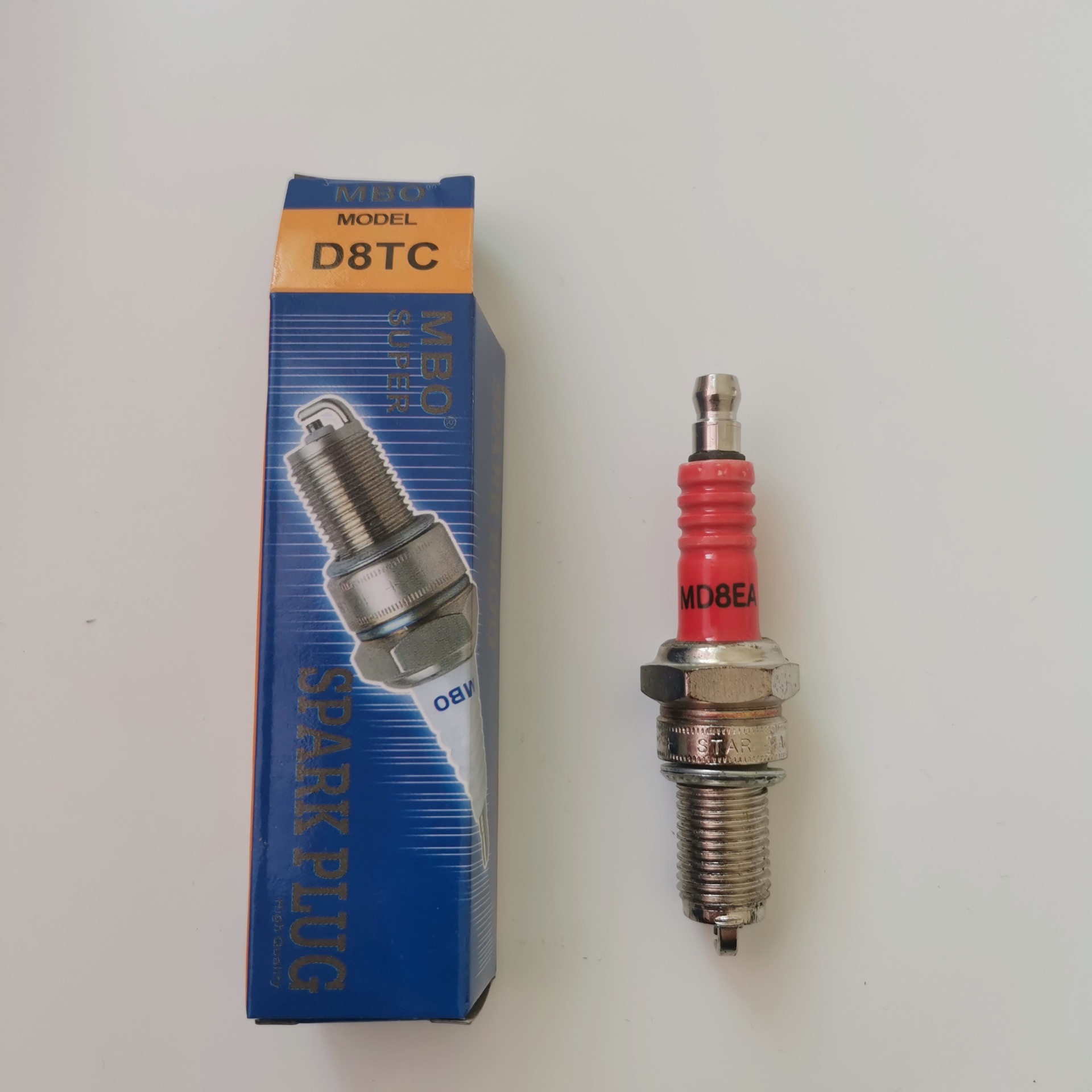 Bujia A7TC pentru motociclete 70/80/90/110 Diamond Leopard 125 D8TC oferă multe reduceri_voghion.com