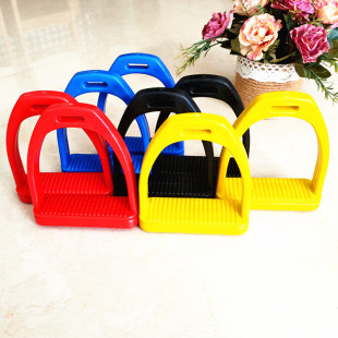 Injection molding stirrup color resin Madden equestrian harness supplies yellow red black blue quality