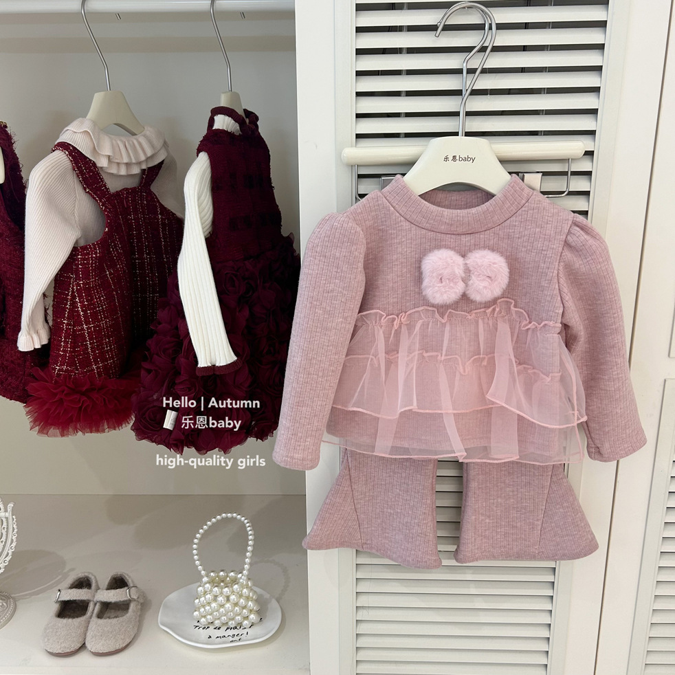 [Leen Children's Clothing] Ropa de invierno y año nuevo para niñas, blusa gruesa de encaje rosa más traje de pantalones casuales de terciopelo