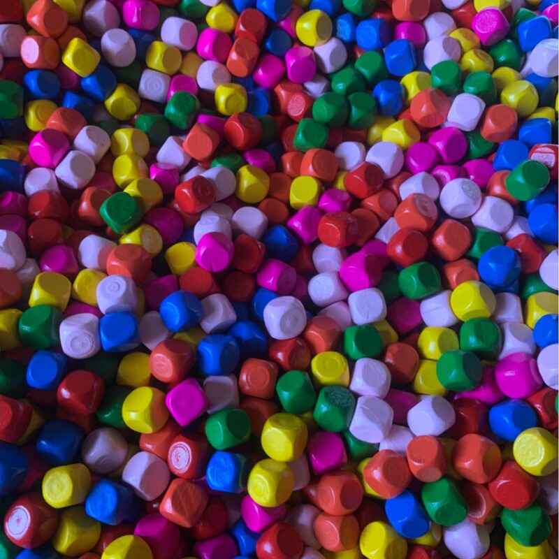 Colorful Wood Capsuless Kidsren's Environmentally Friendly Non-Fading Lotus Wood Capsuless Playground Sand Pool Family Naughty Castle Home DIY Beads