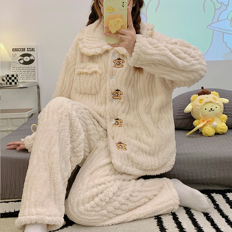 Simple estilo japonés franela chica pijamas de lana de coral Otoño e Invierno manga larga desgaste del hogar engrosada Internet celebridad estilo traje