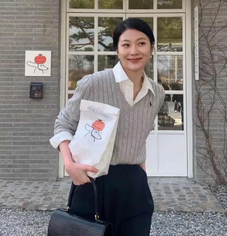 经典小马标复古灰色V领绞花麻花刺绣羊毛套头打底针织衫毛衣代发|undefined