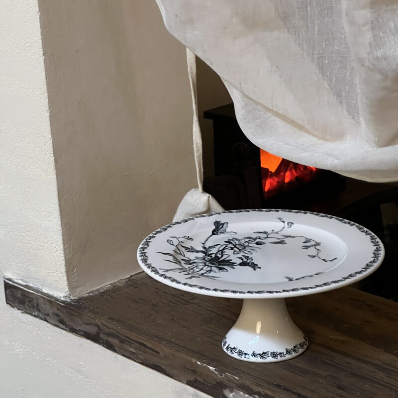 中古のフランスの青い花のデイジーの食事の皿の陶磁器の復古の皿のヴィンテージのデザートの洋食の皿の卸売り|undefined